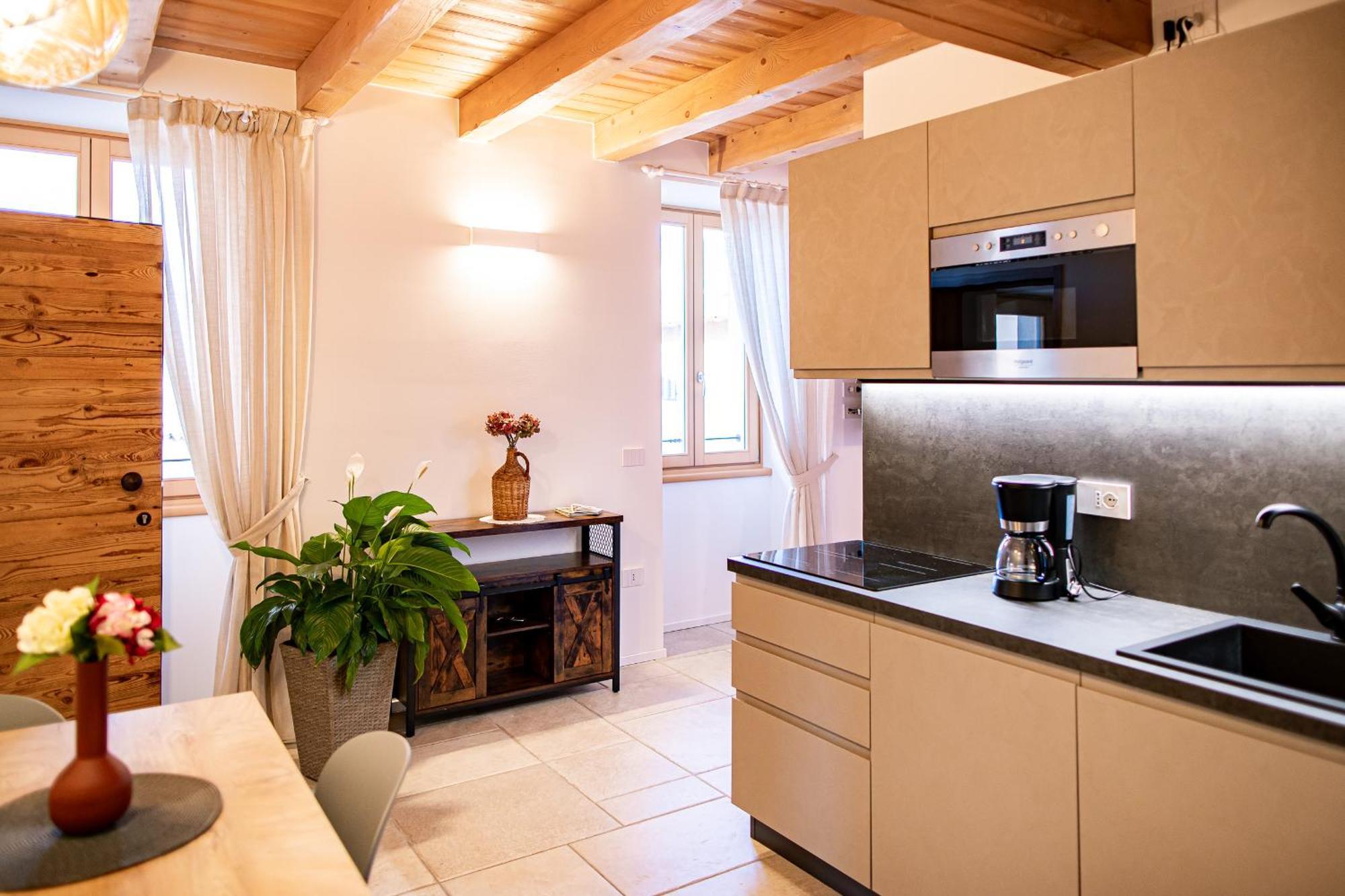 Garda Baldo Apartments Torbole Sul Garda Zewnętrze zdjęcie